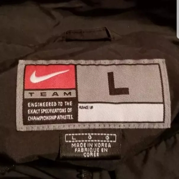 Nike Team Iowa Hawkeyes windbreaker Men's Lg - Picture 4 of 7